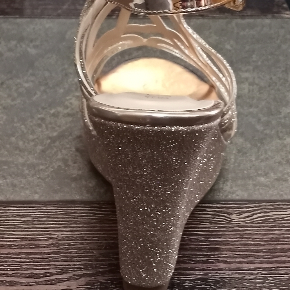 platform shoes - Picture 5 of 5